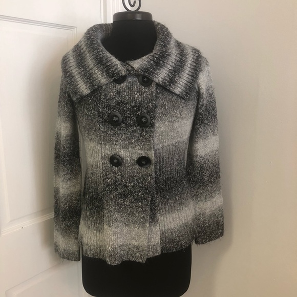 Telluride clothing Gray & white striped Cardigan - Picture 4 of 5